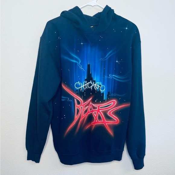 Chicago Bears Graffiti Hooded Pullover Sweatshirt - Picture 10 of 16